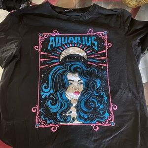 Dollskill Aquarius Tshirt